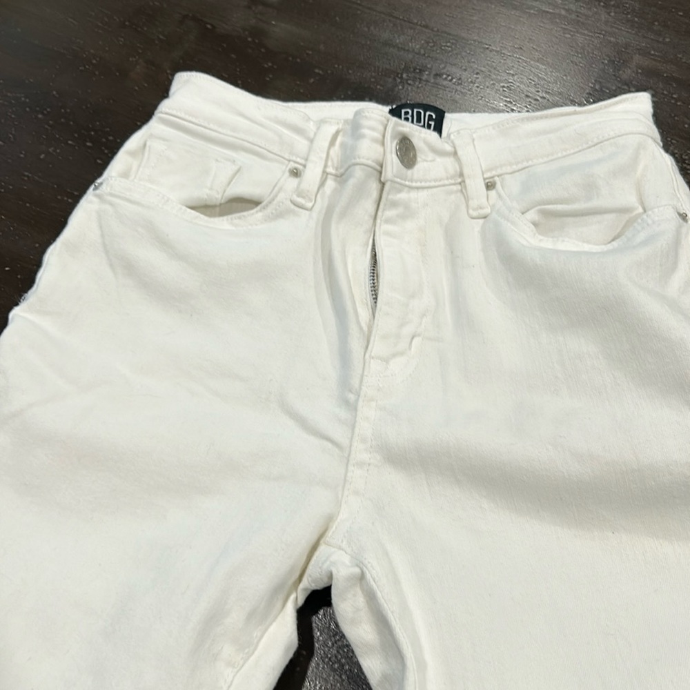 white trendy jeans